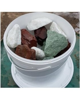 Микс Жадеит Хакасия/Яшма/Кварц колотый (7-15 см) (коробка 10 кг)