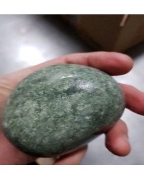 Жадеит ХАКАСИЯ шлифованный (коробка 20 кг)